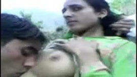 Antarvasna Videos Boobs Sucking - Big boobs of sexy girl sucked by her boyfriend