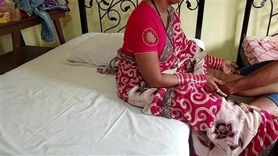 Chachi Aur Beta Ki Hindi Chudai - Ghar mai bete ke dost se chachi ki hardcore chudai bf - Indian porn